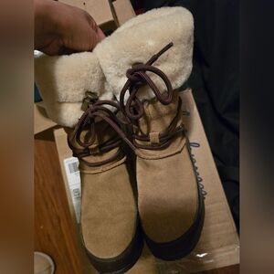 UGG Brown and Tan Sherpa Lined Thinsulate Winter Boots